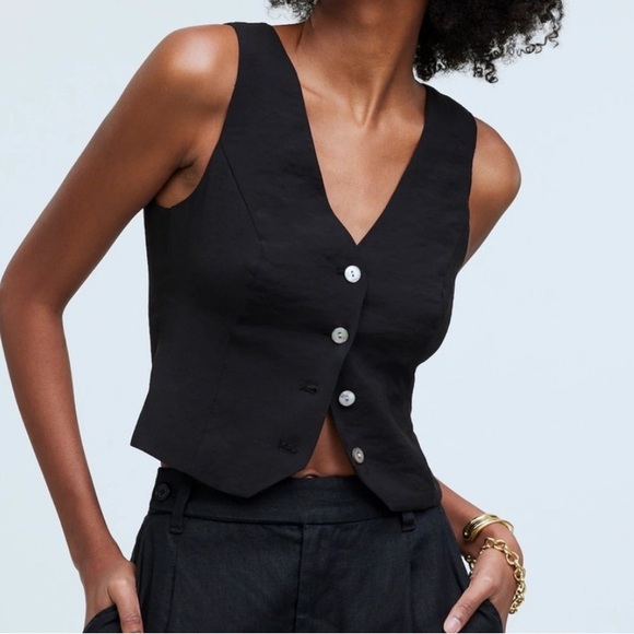Madewell Katrina Crop Vest Top in Softdrape - Picture 2 of 7